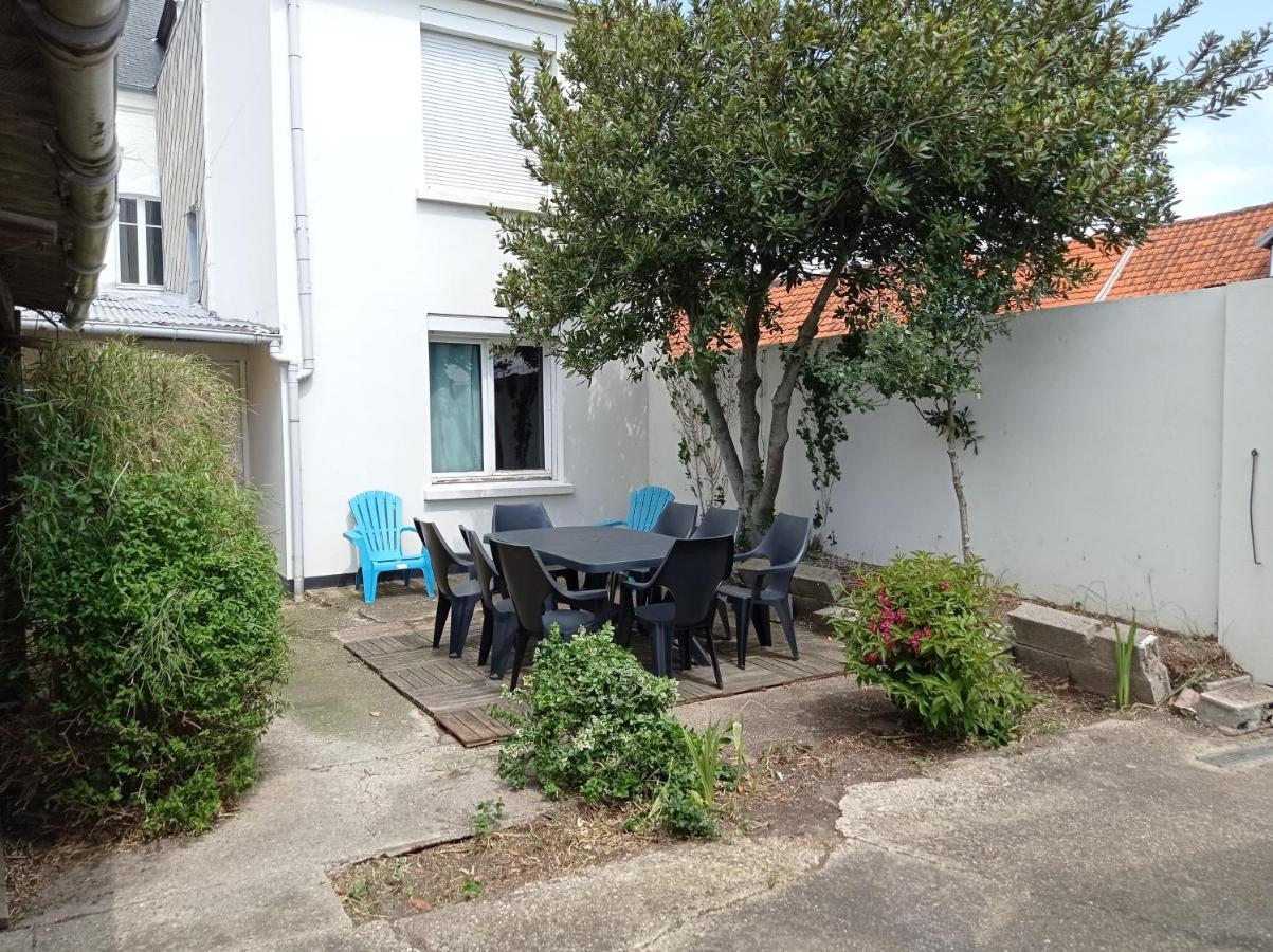 Appartement Duplex Avec Cour 10 Pers Berck Luaran gambar